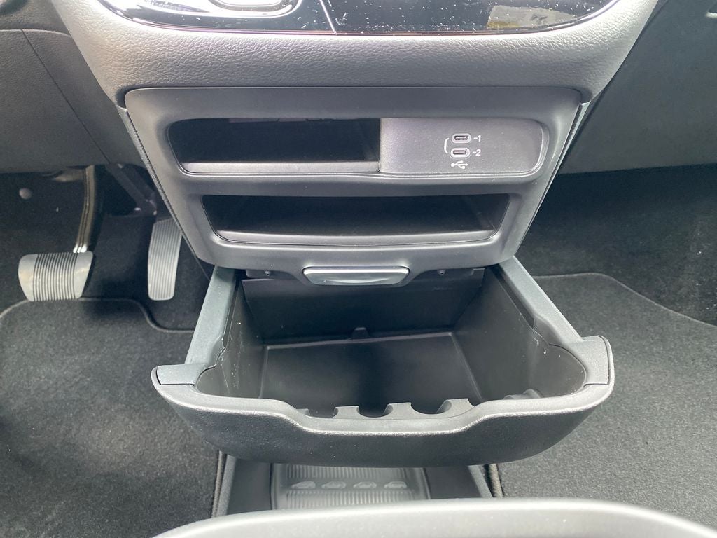 2027 Chrysler Pacifica PACIFICA SELECT AWD