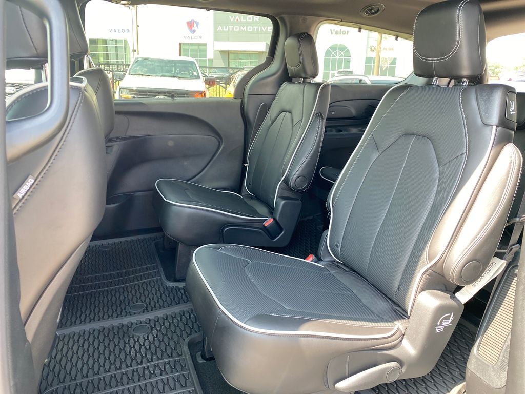 2027 Chrysler Pacifica PACIFICA LIMITED AWD
