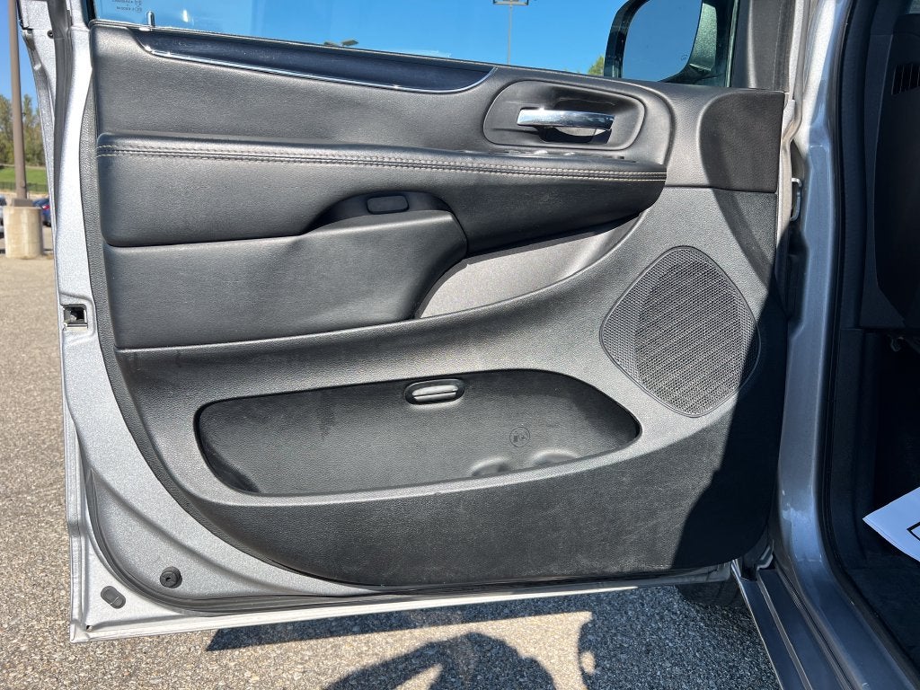 2018 Dodge Grand Caravan SE Plus
