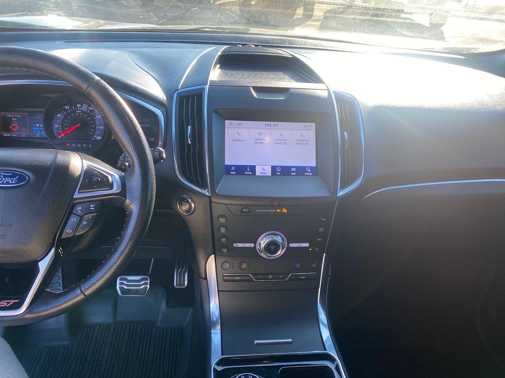 2020 Ford Edge ST