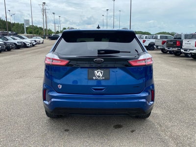 2022 Ford Edge SE