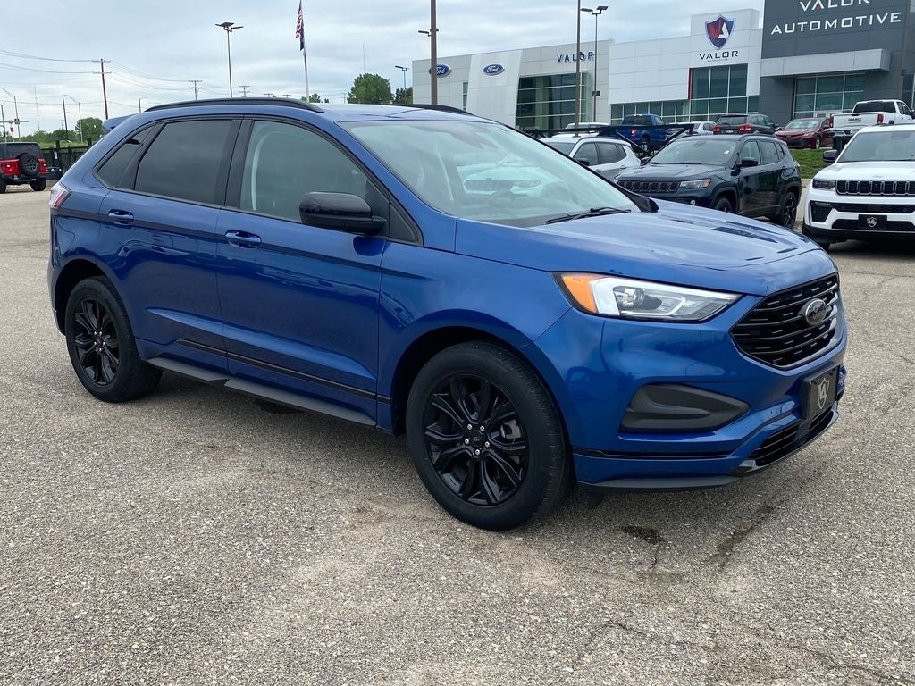 2022 Ford Edge SE
