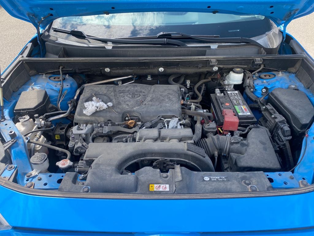 2020 Toyota RAV4 LE