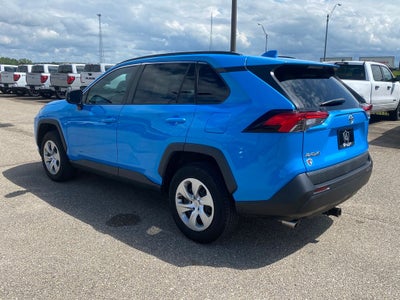 2020 Toyota RAV4 LE