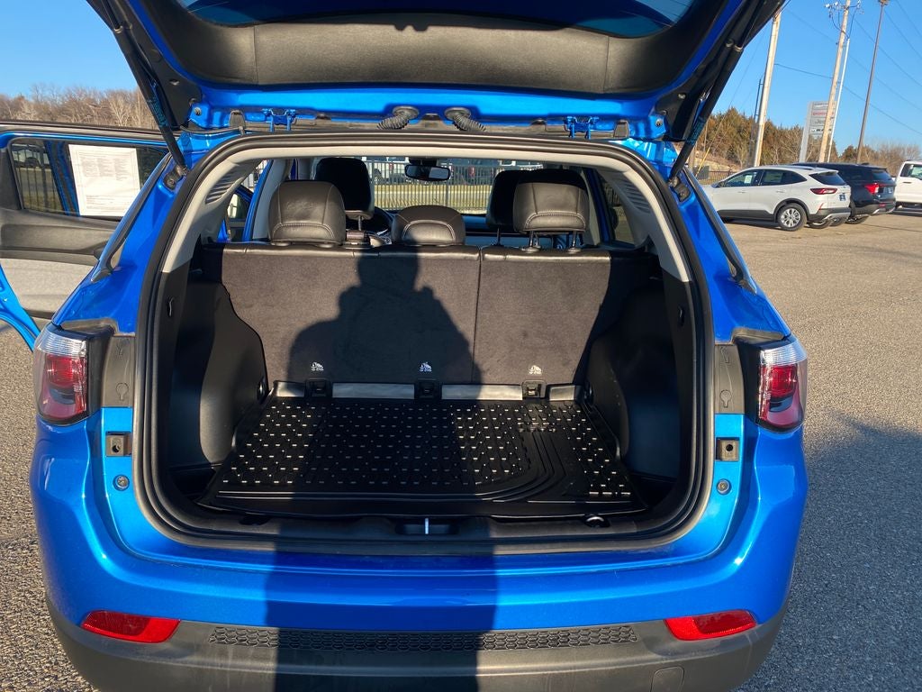 2022 Jeep Compass Latitude Lux 4x4