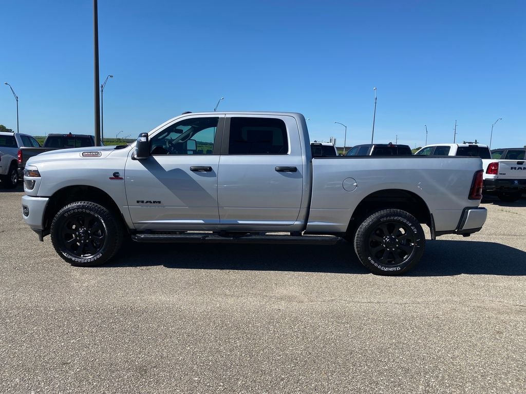 2026 RAM Ram 3500 RAM 3500 BIG HORN CREW CAB 4X4 6'4' BOX
