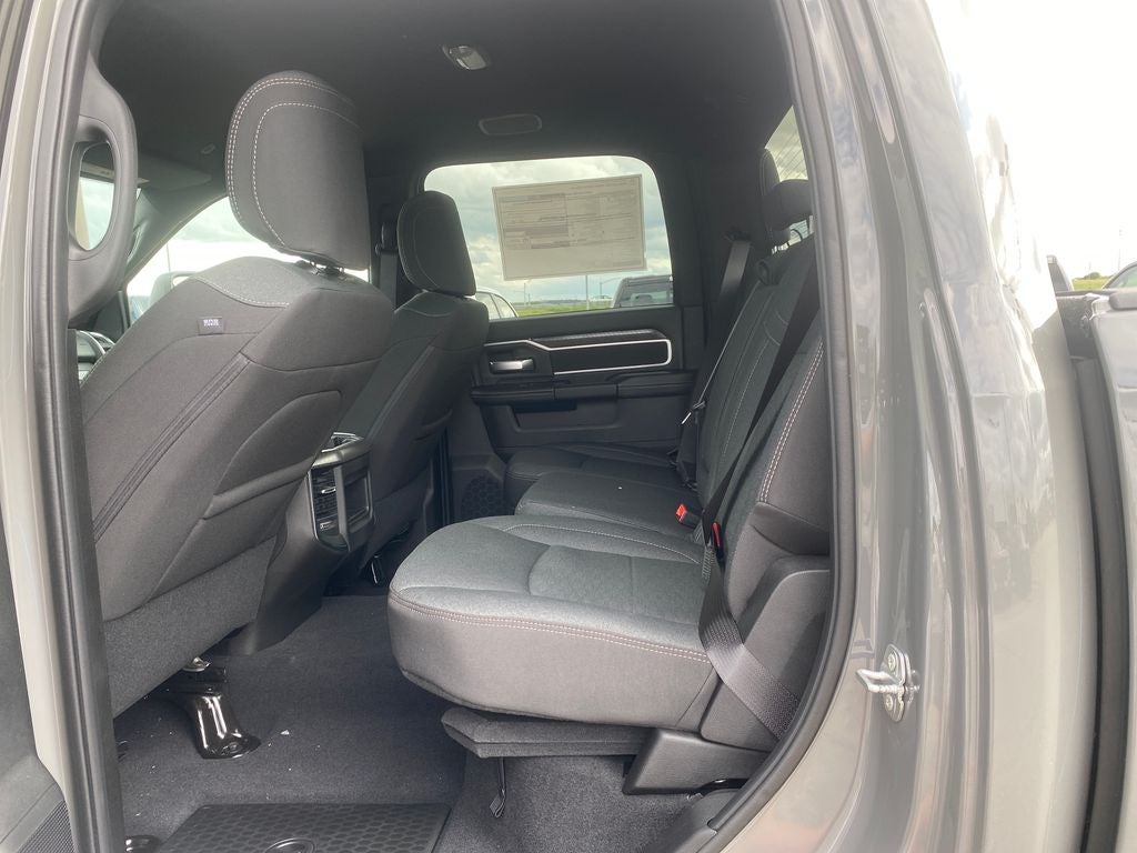2026 RAM Ram 3500 RAM 3500 BIG HORN CREW CAB 4X4 6'4' BOX