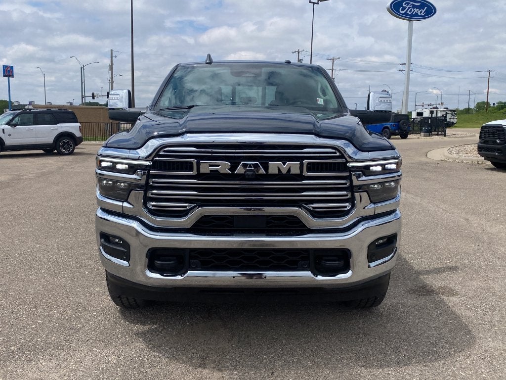 2026 RAM Ram 3500 RAM 3500 LARAMIE CREW CAB 4X4 6'4' BOX