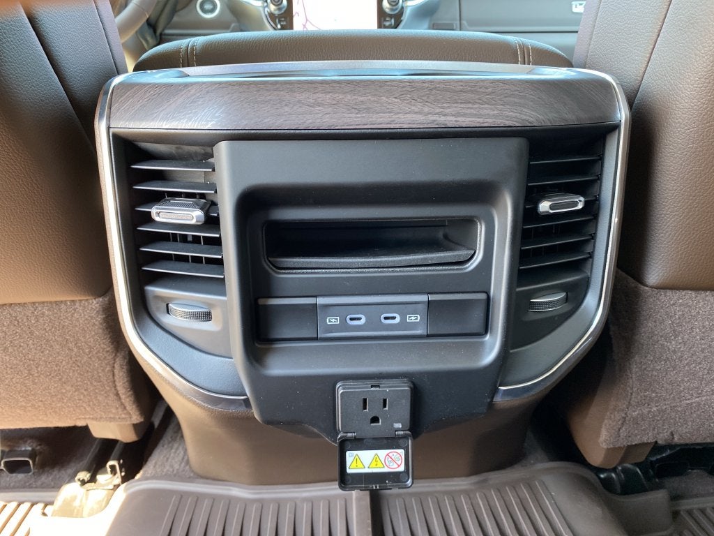 2026 RAM Ram 3500 RAM 3500 LARAMIE CREW CAB 4X4 6'4' BOX