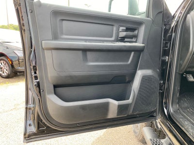 2026 RAM 2500 RAM 2500 BLACK EXPRESS CREW CAB 4X4 6'4' BOX
