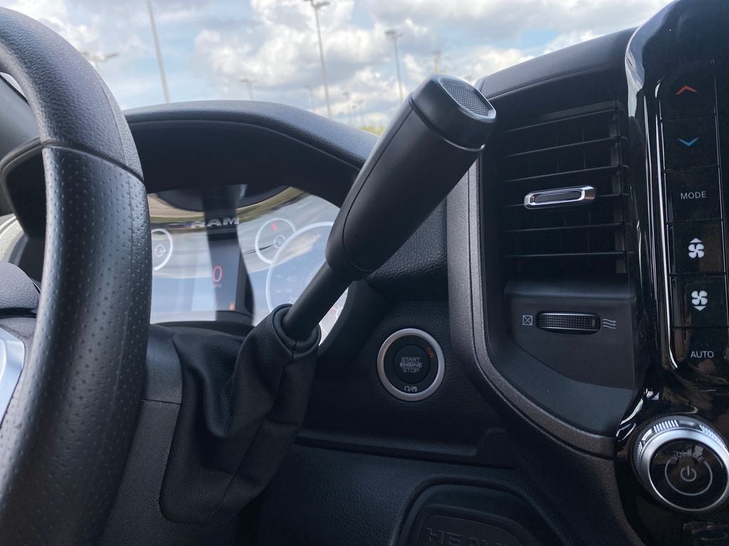 2026 RAM Ram 2500 RAM 2500 BLACK EXPRESS CREW CAB 4X4 8' BOX