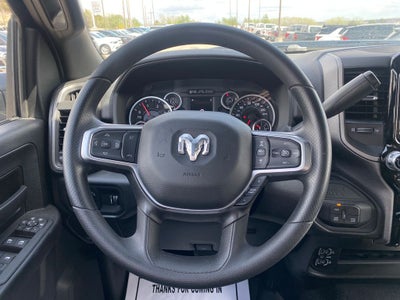 2026 RAM Ram 2500 RAM 2500 BLACK EXPRESS CREW CAB 4X4 8' BOX