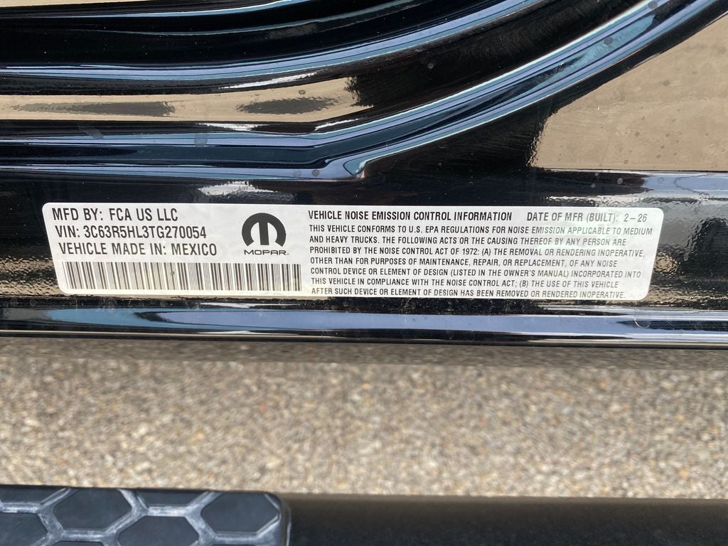 2026 RAM Ram 2500 RAM 2500 BLACK EXPRESS CREW CAB 4X4 8' BOX