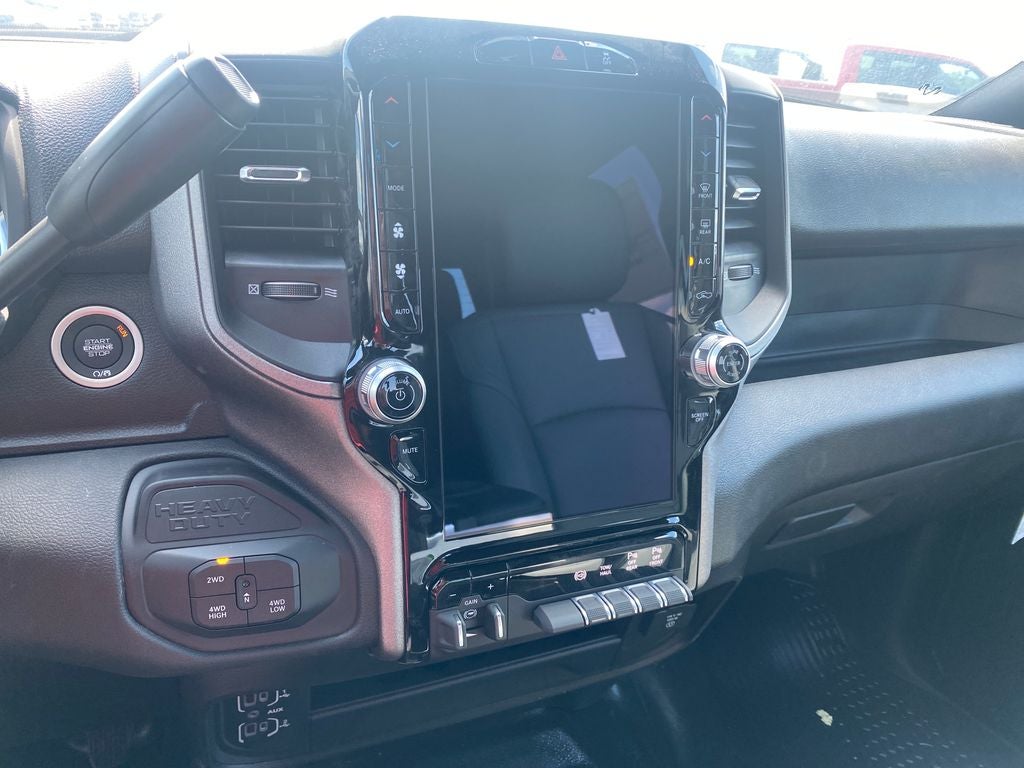 2026 RAM Ram 3500 RAM 3500 TRADESMAN CREW CAB 4X4 8' BOX