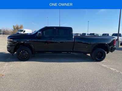2025 RAM 3500 Limited Crew Cab 4x4 8' Box