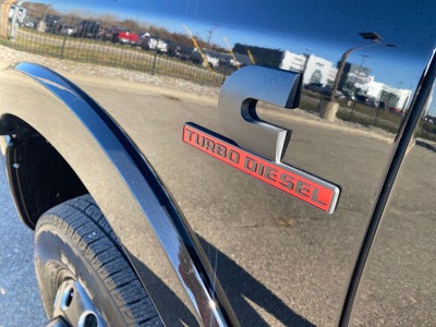 2025 RAM 3500 Limited Crew Cab 4x4 8' Box