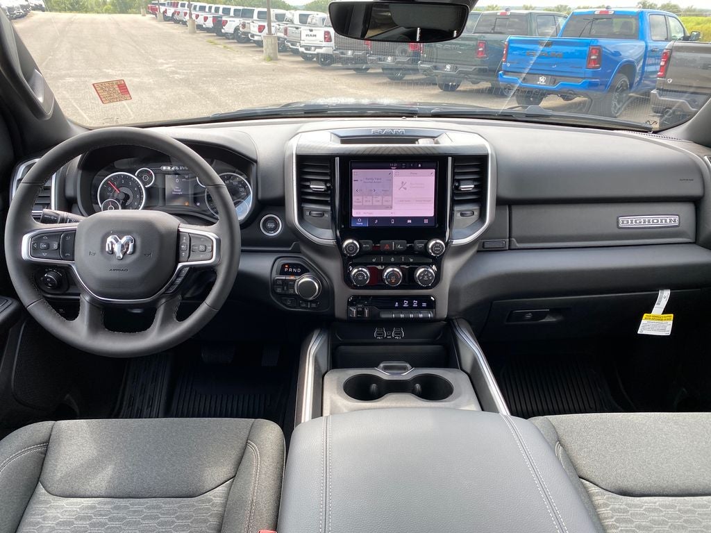 2026 RAM 1500 RAM 1500 BIG HORN CREW CAB 4X4 5'7' BOX