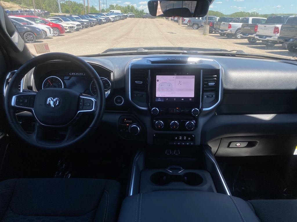 2026 RAM Ram 1500 RAM 1500 EXPRESS CREW CAB 4X4 5'7' BOX