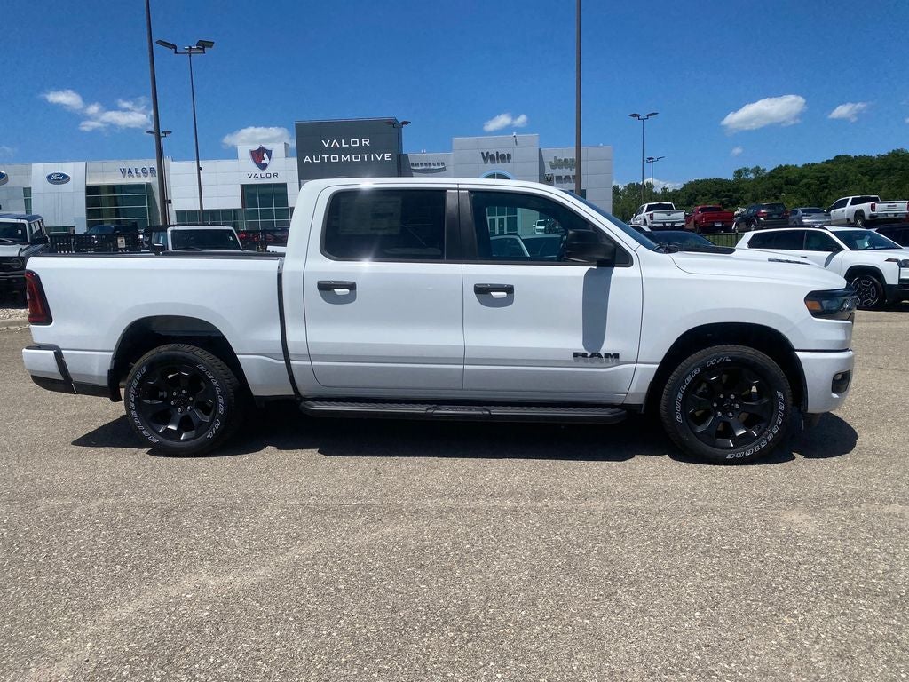 2026 RAM Ram 1500 RAM 1500 EXPRESS CREW CAB 4X4 5'7' BOX