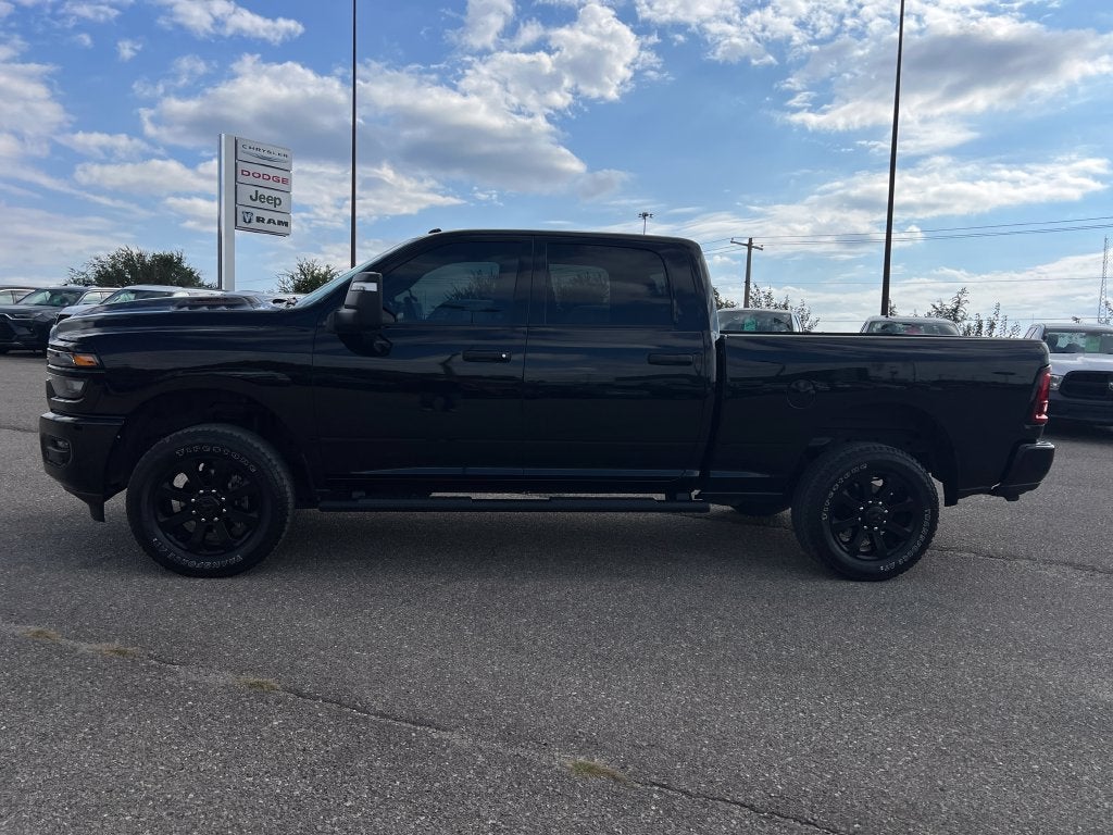 2026 RAM 2500 Black Express Crew Cab 4x4 6'4' Box