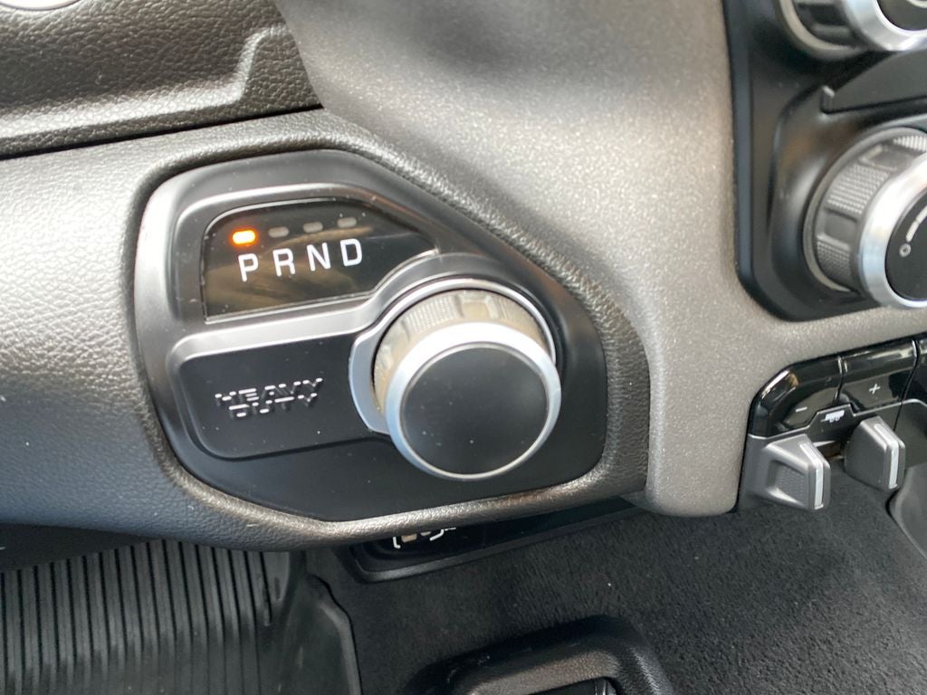 2020 RAM 2500 Tradesman Crew Cab 4X4 6'4' Box