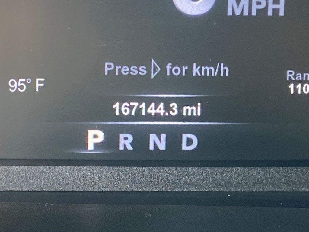 2018 RAM 2500 Laramie Crew Cab 4x4 6'4' Box