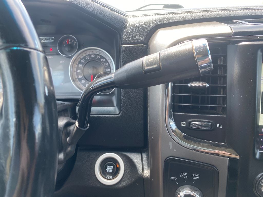 2018 RAM 2500 Laramie Crew Cab 4x4 6'4' Box