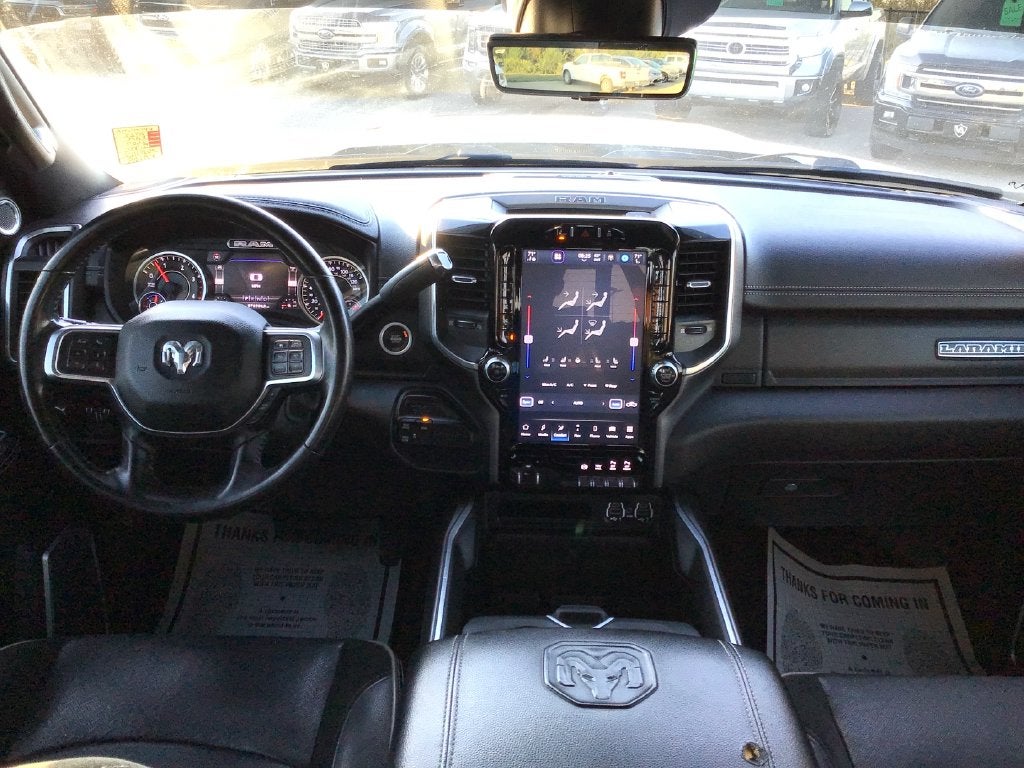 2022 RAM 2500 Laramie Crew Cab 4x4 6'4' Box