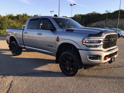 2022 RAM 2500 Laramie Crew Cab 4x4 6'4' Box