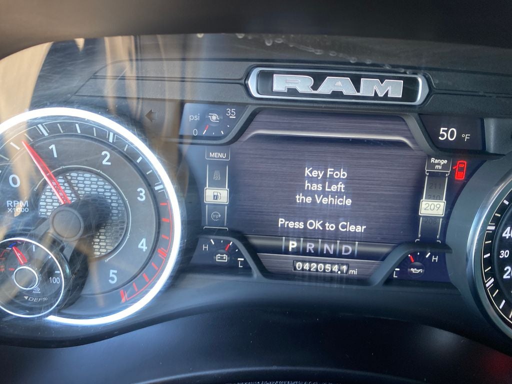 2024 RAM 2500 Laramie Crew Cab 4x4 6'4' Box