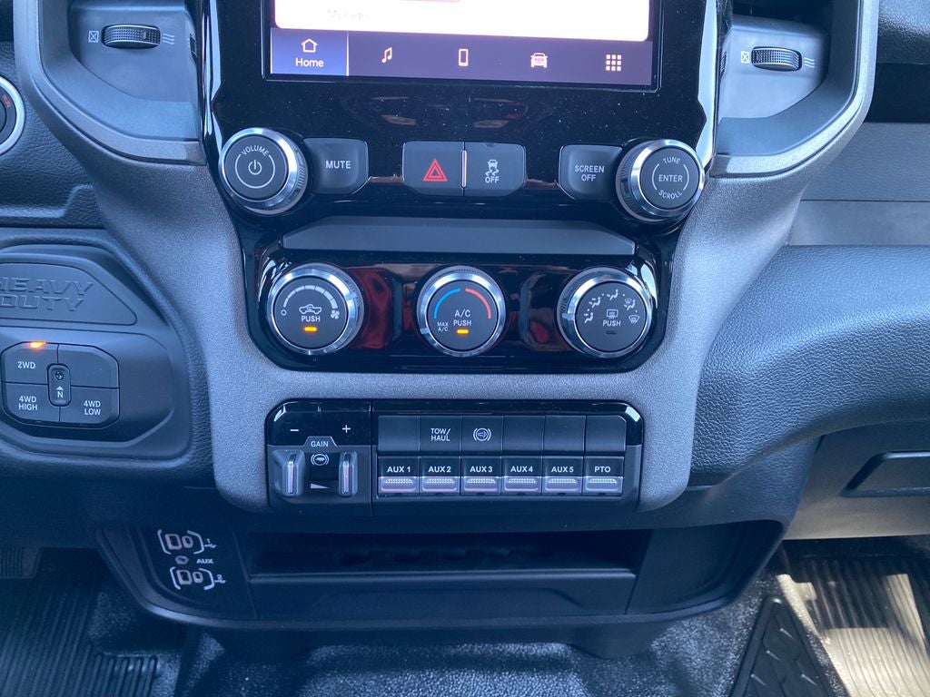 2026 RAM Ram 4500 Chassis Cab RAM 4500 TRADESMAN CHASSIS CREW CAB 4X4 84' CA