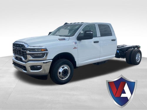 2026 RAM Ram 3500 Chassis Cab RAM 3500 TRADESMAN CREW CAB CHASSIS 4X4 60' CA