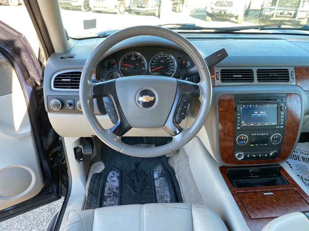 2008 Chevrolet Suburban LTZ
