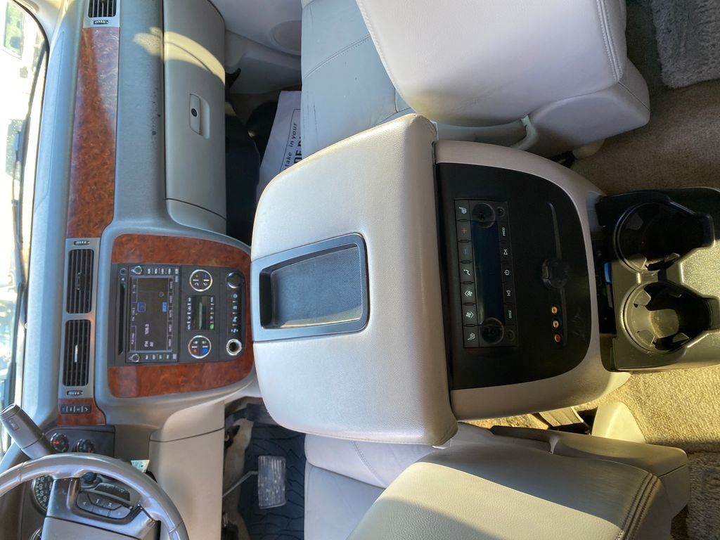 2008 Chevrolet Suburban LTZ
