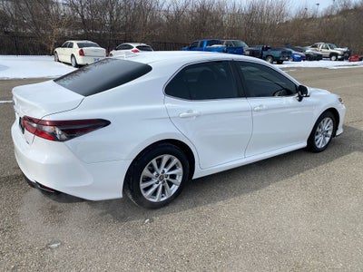 2024 Toyota Camry LE