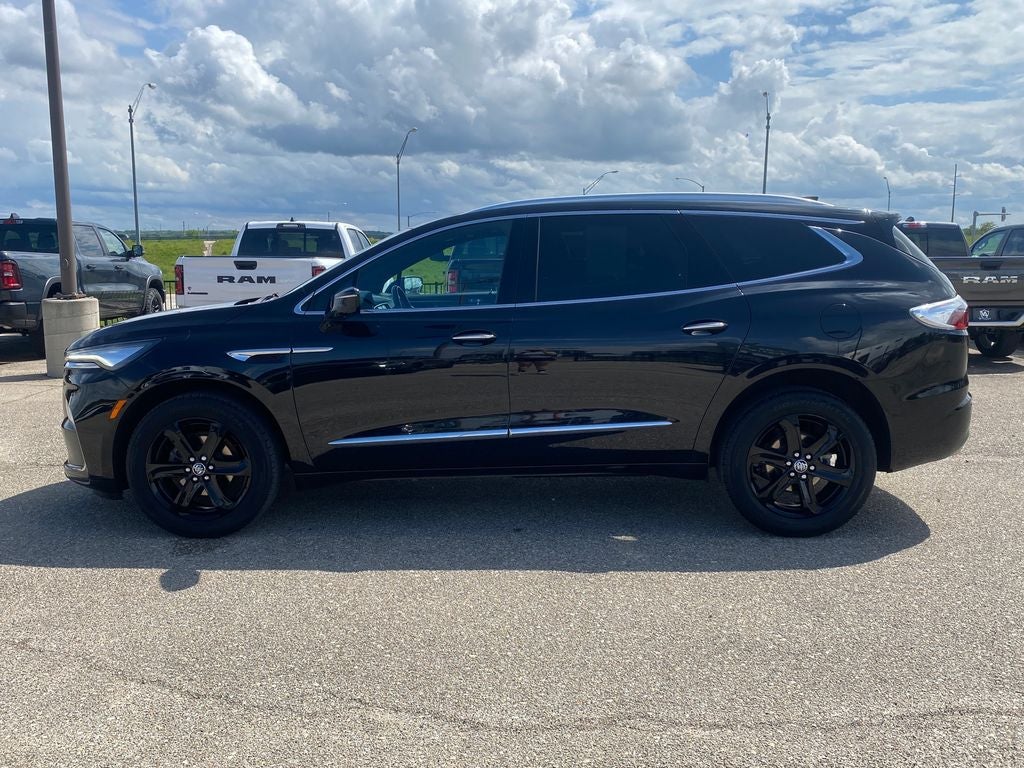 2024 Buick Enclave Essence AWD