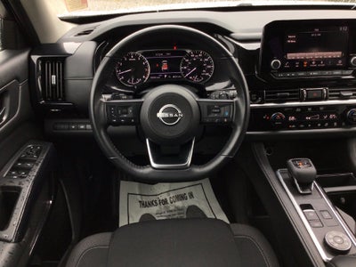 2025 Nissan Pathfinder SV 4WD