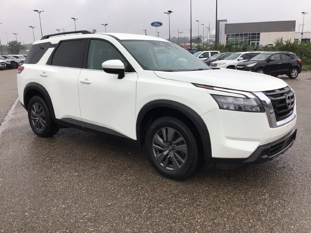 2025 Nissan Pathfinder SV 4WD