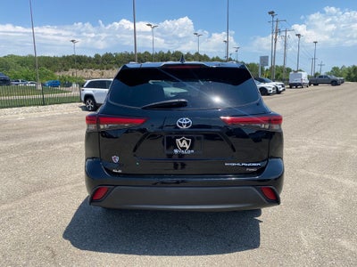 2021 Toyota Highlander XLE