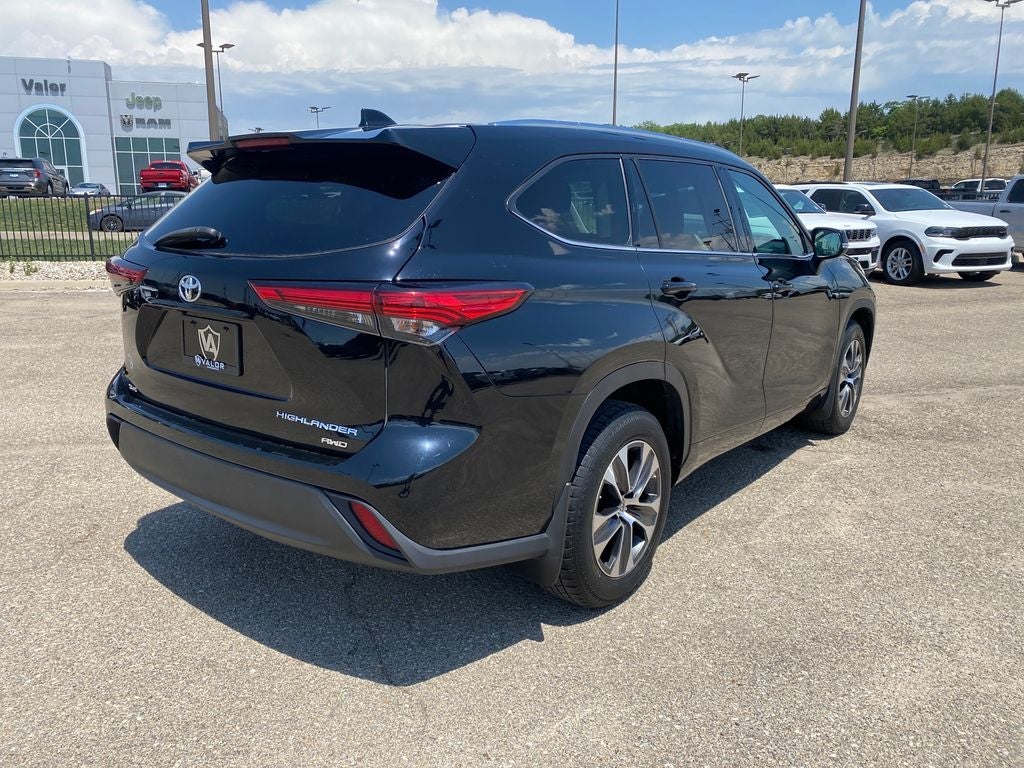 2021 Toyota Highlander XLE