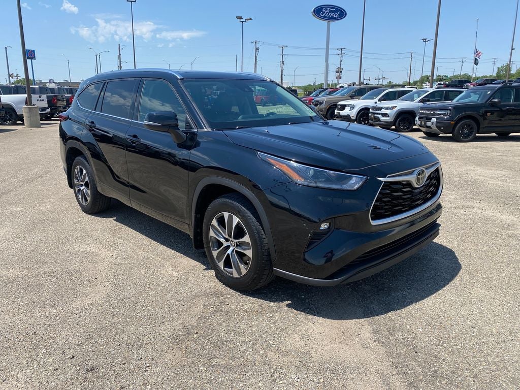 2021 Toyota Highlander XLE