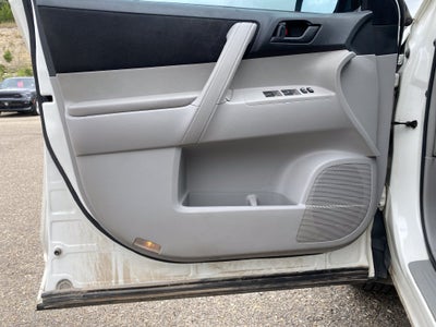2012 Toyota Highlander Base
