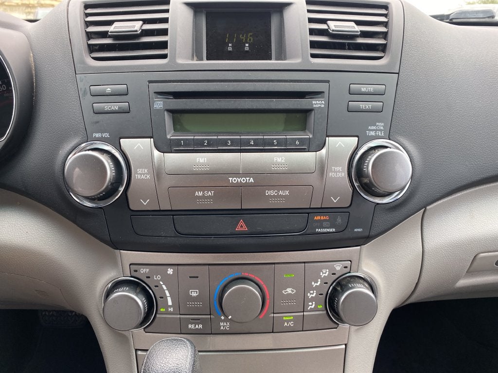 2012 Toyota Highlander Base
