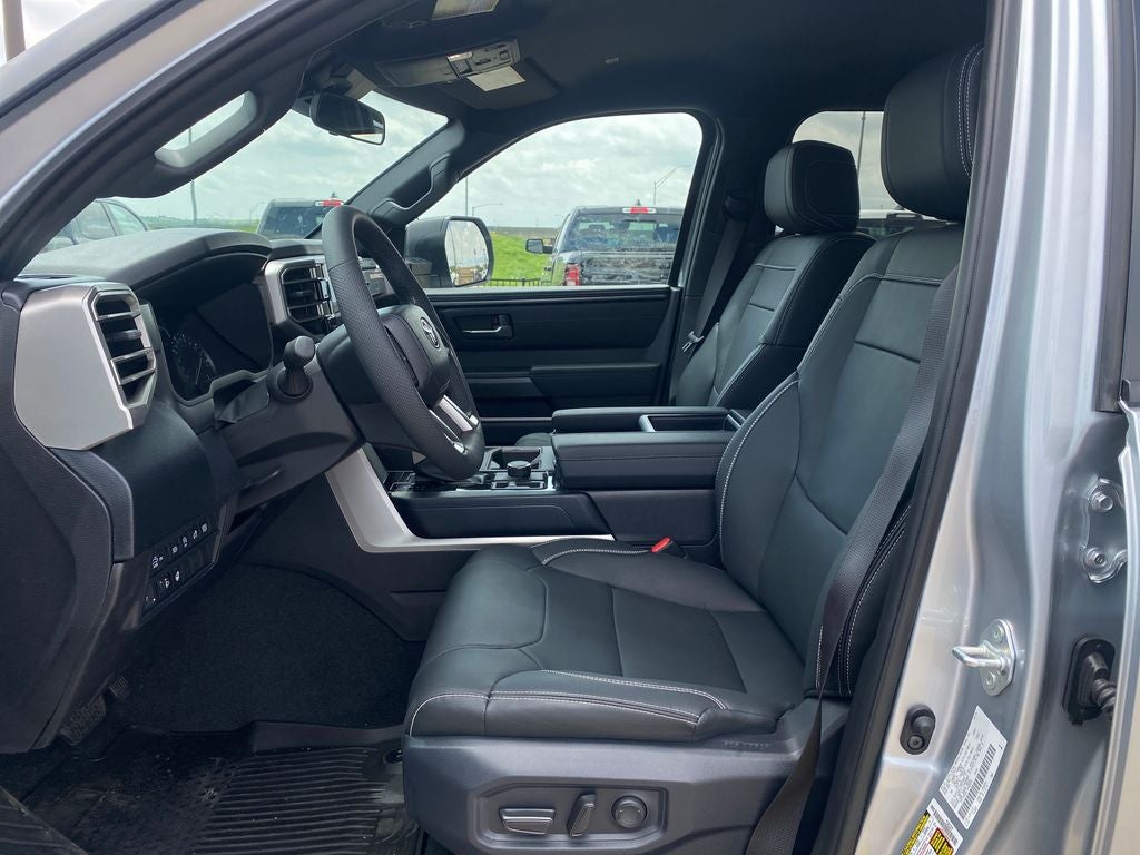 2026 Toyota Tundra SR5 CrewMax 5.5' Bed