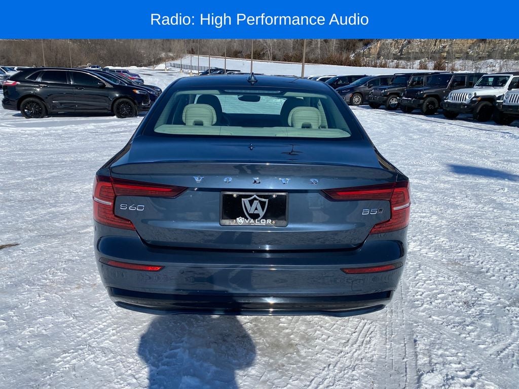 2024 Volvo S60 B5 Core Dark Theme